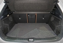 Mercedes GLA 200 D Amg Line Advanced Plus Auto - esterno 2 di 4 - miniatura